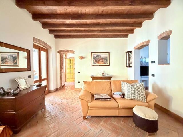 Casa indipendente in vendita a Barbariga BS
