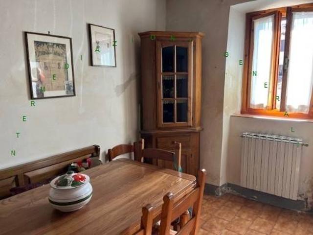 Casa indipendente in vendita a Barberino di Mugello FI