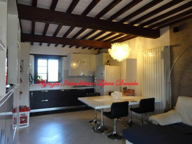 Casa indipendente in vendita a Barberino Tavarnelle FI