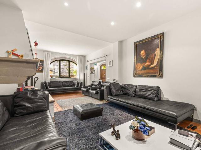 Casa indipendente in vendita a Barberino Tavarnelle FI