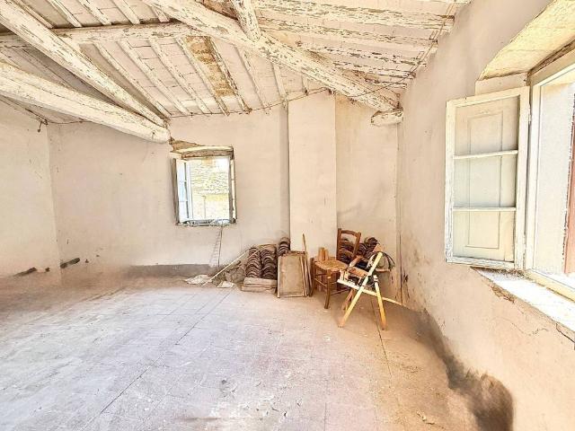 Casa indipendente in vendita a Barberino Tavarnelle FI