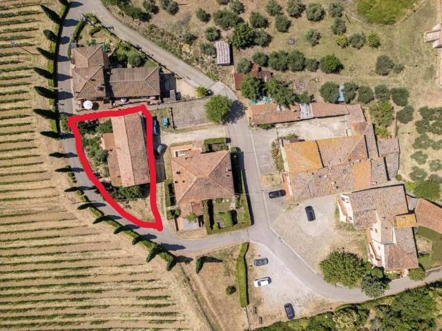 Casa indipendente in vendita a Barberino Tavarnelle FI