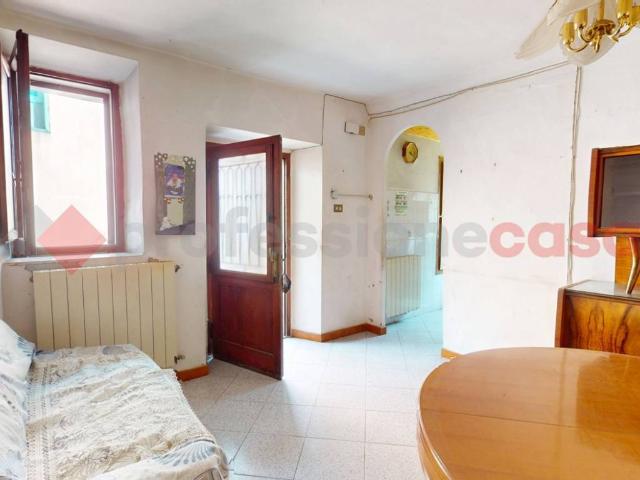 Casa indipendente in vendita a Barga LU