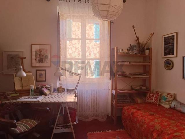 Casa indipendente in vendita a Barga LU