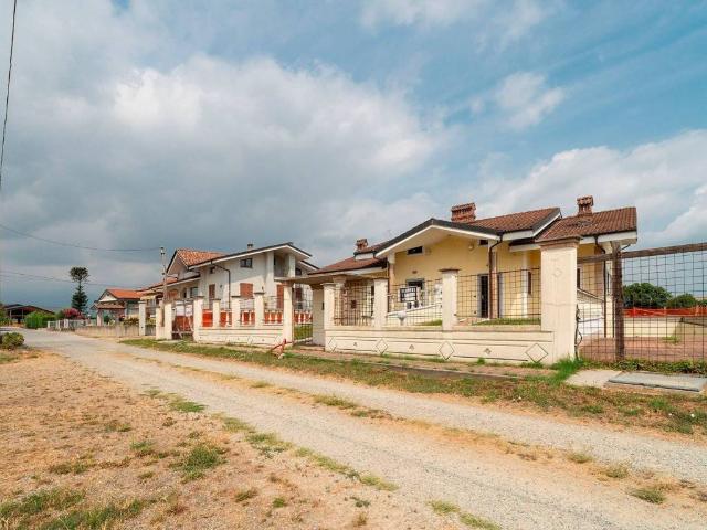 Casa indipendente in vendita a Barge CN