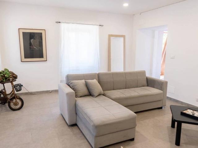 Casa indipendente in vendita a Barge CN