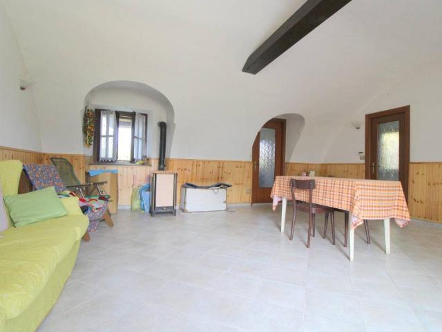 Casa indipendente in vendita a Barge CN