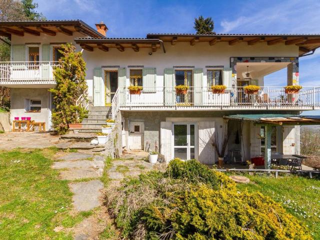 Casa indipendente in vendita a Barge CN