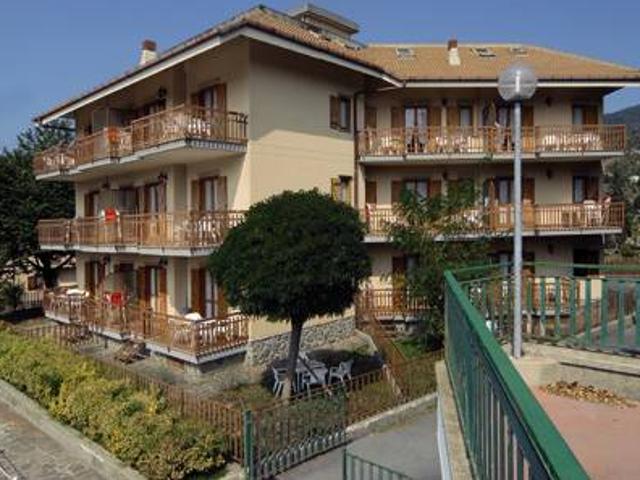 Casa indipendente in vendita a Bardineto SV