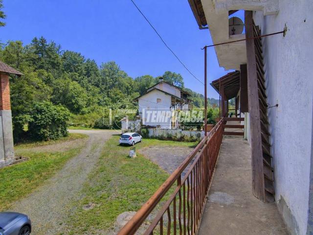 Casa indipendente in vendita a Barengo NO