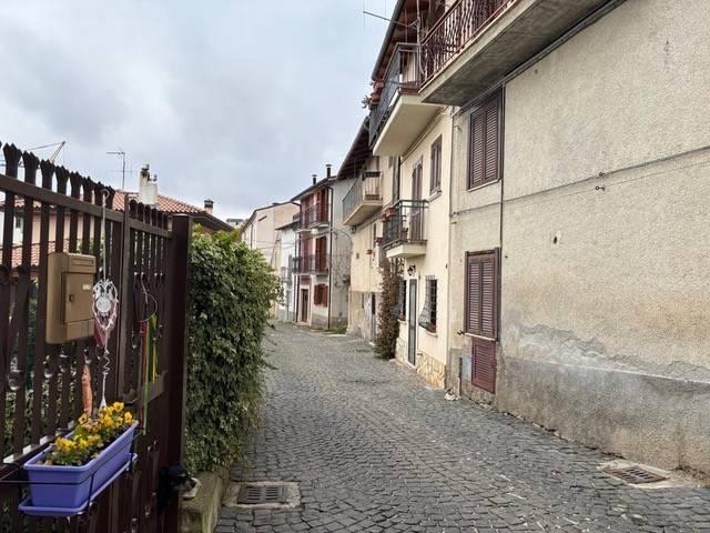Casa indipendente in vendita a Barete AQ