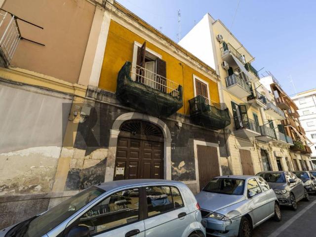 Casa indipendente in vendita a Bari BA