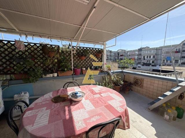 Casa indipendente in vendita a Bari BA