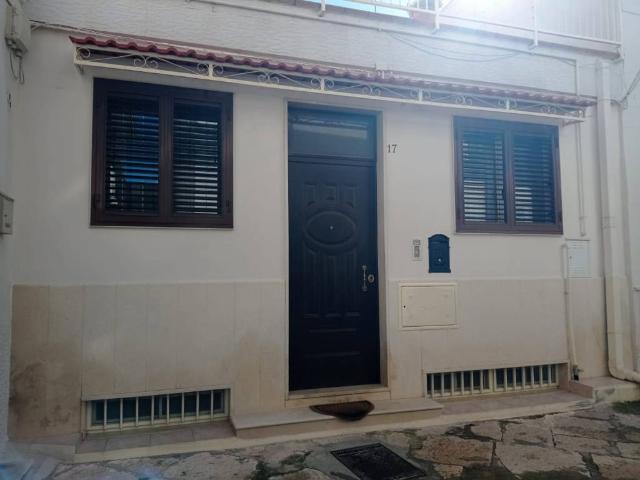 Casa indipendente in vendita a Bari BA