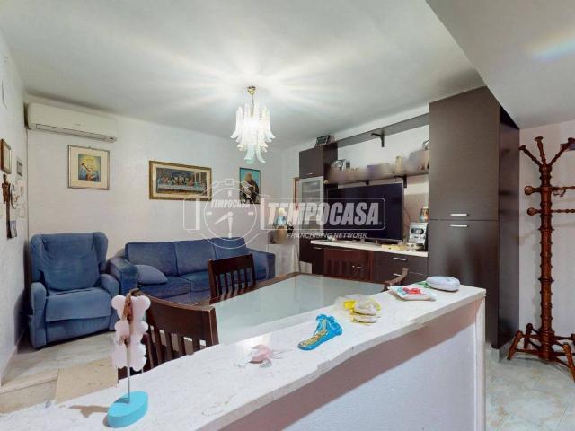 Casa indipendente in vendita a Bari BA
