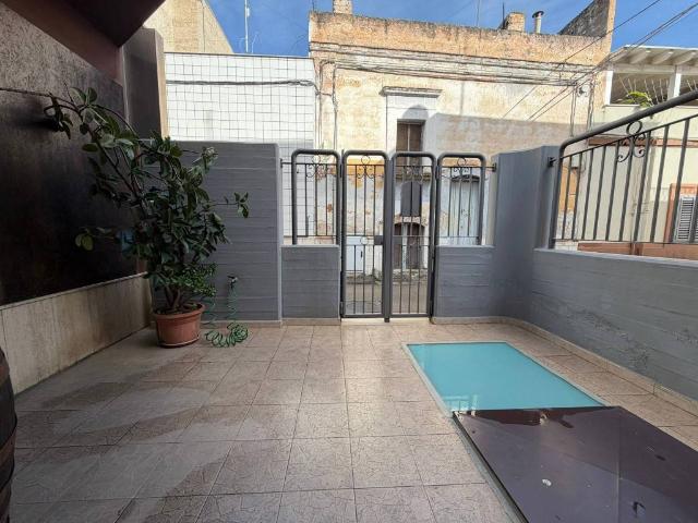 Casa indipendente in vendita a Bari BA