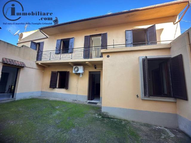 Casa indipendente in vendita a Bari Sardo OG
