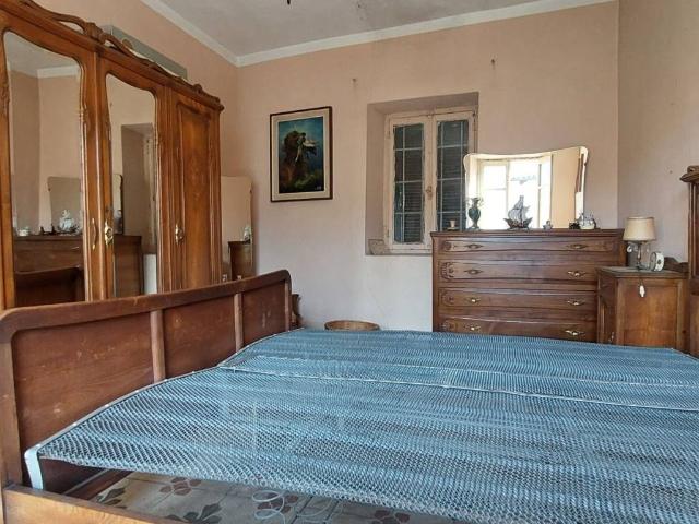 Casa indipendente in vendita a Barone Canavese TO
