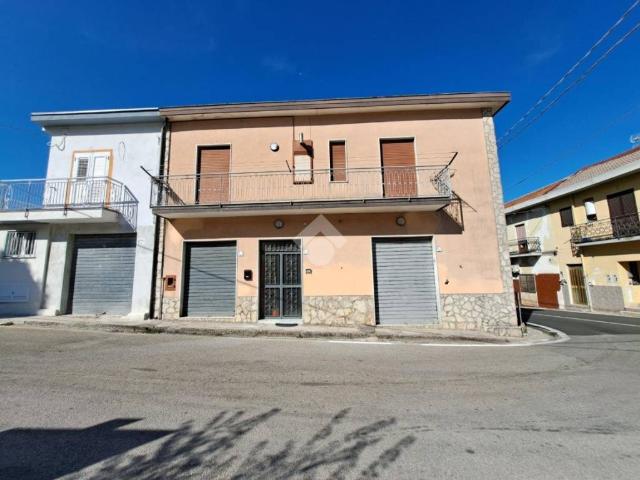 Casa indipendente in vendita a Baronissi SA