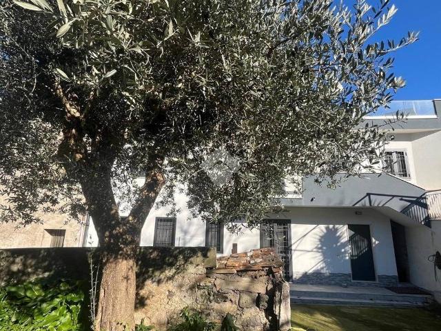 Casa indipendente in vendita a Baronissi SA
