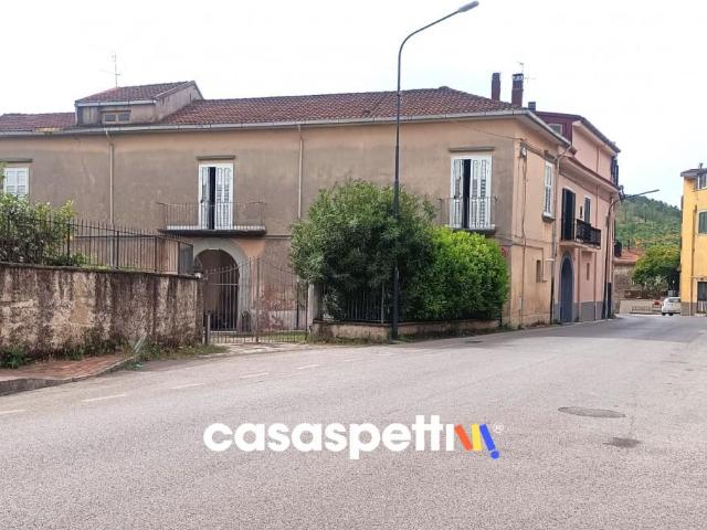 Casa indipendente in vendita a Baronissi