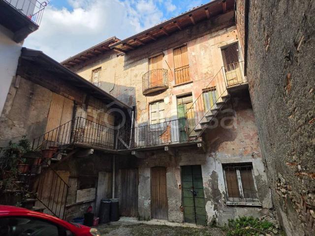 Casa indipendente in vendita a Barlassina corso Milano, 70
