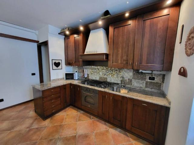 Casa indipendente in vendita a Barni CO