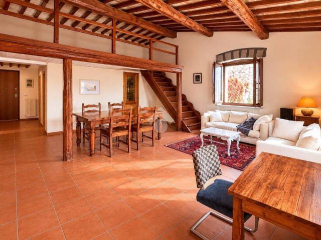 Casa indipendente in vendita a Bassano in Teverina VT