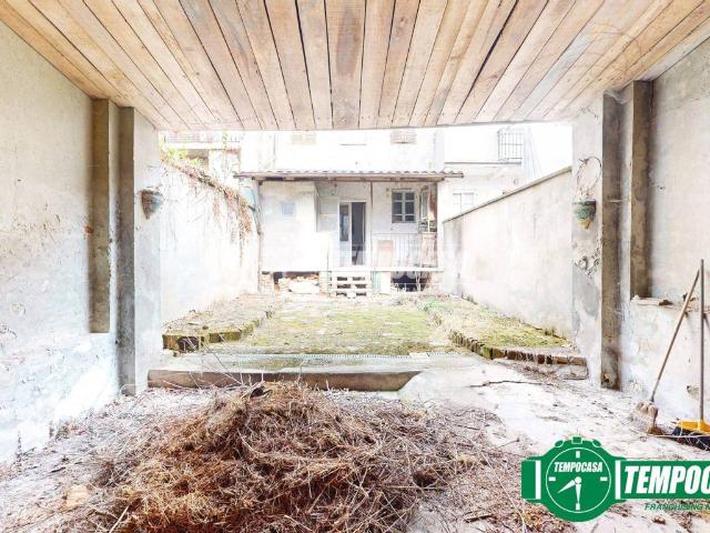 Casa indipendente in vendita a Bassignana AL