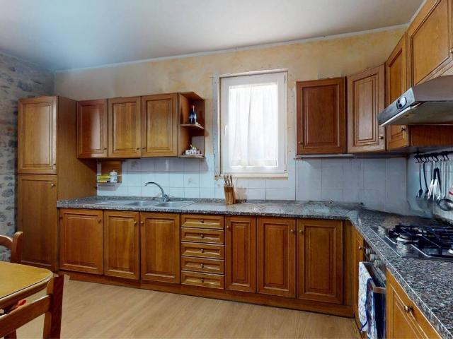 Casa indipendente in vendita a Bastia Umbra PG