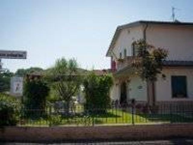 Casa indipendente in vendita a Bastia Umbra PG