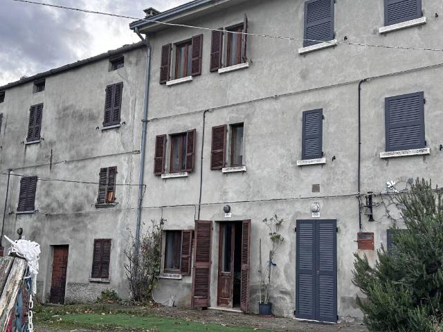 Casa indipendente in vendita a Bettola PC