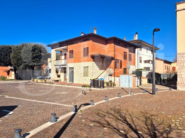 Casa indipendente in vendita a Bettona