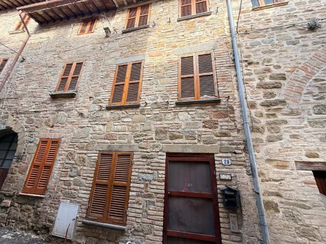 Casa indipendente in vendita a Bettona PG