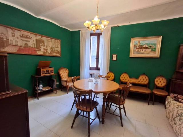 Casa indipendente in vendita a Bevagna PG