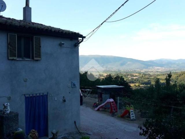 Casa indipendente in vendita a Bevagna PG