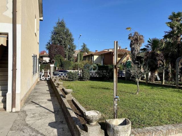 Casa indipendente in vendita a Bedizzole BS