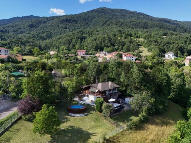 Casa indipendente in vendita a Bedonia PR