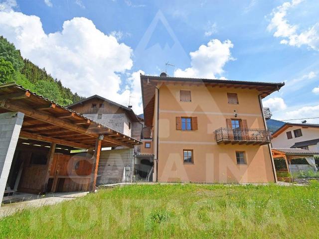Casa indipendente in vendita a Bedollo