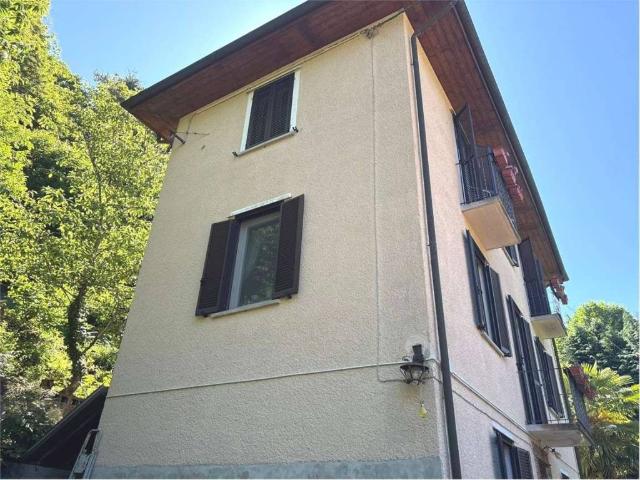 Casa indipendente in vendita a Bee VB