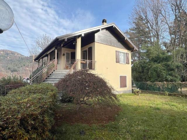Casa indipendente in vendita a Bee VB