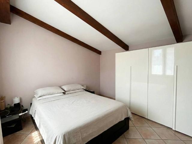 Casa indipendente in vendita a Beinasco TO