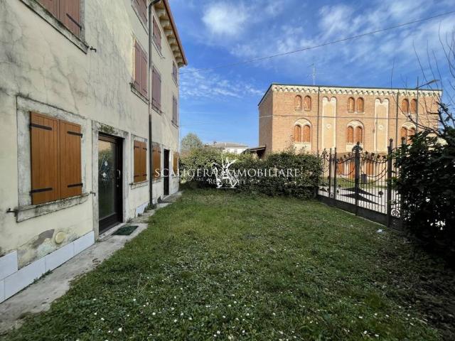 Casa indipendente in vendita a Belfiore VR