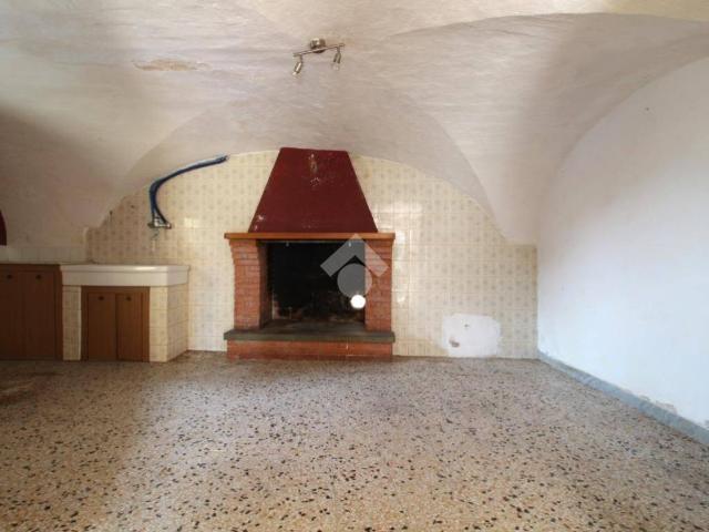Casa indipendente in vendita a Bellante TE