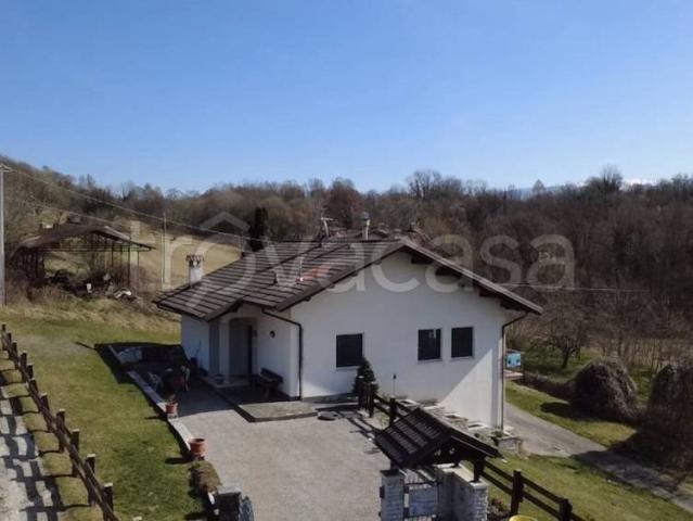Casa indipendente in vendita a Belluno via Col Del Vin, 102