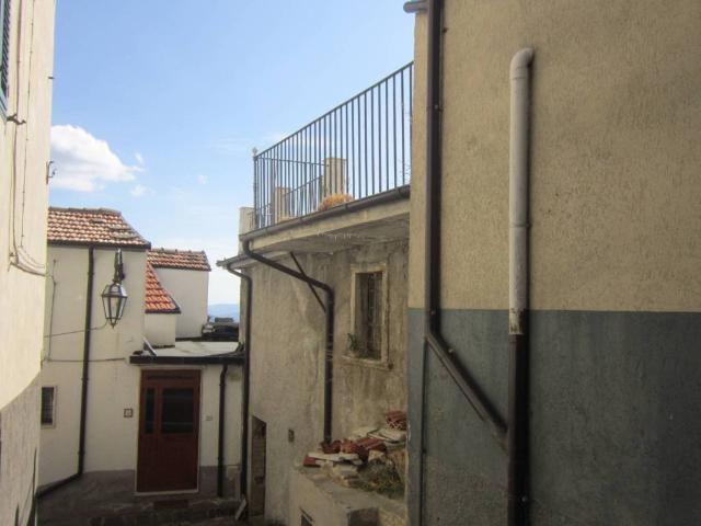 Casa indipendente in vendita a Belmonte del Sannio IS