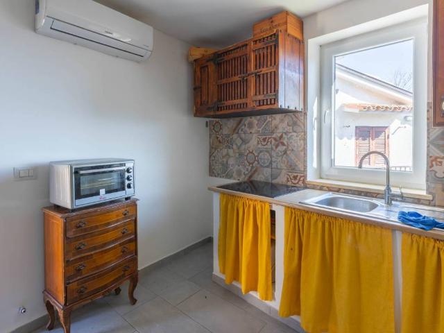 Casa indipendente in vendita a Belmonte in Sabina RI