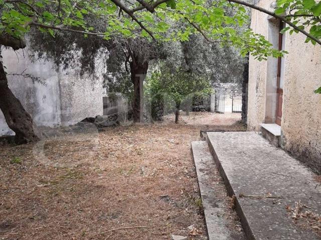 Casa indipendente in vendita a Belpasso CT