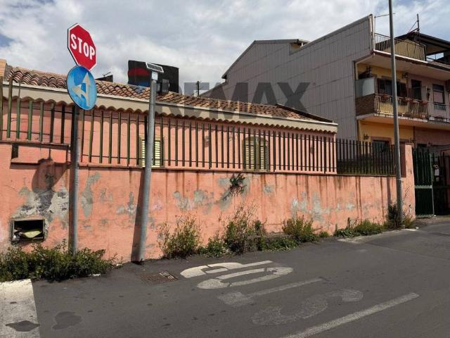 Casa indipendente in vendita a Belpasso CT