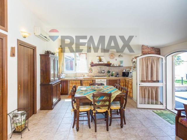 Casa indipendente in vendita a Belpasso CT